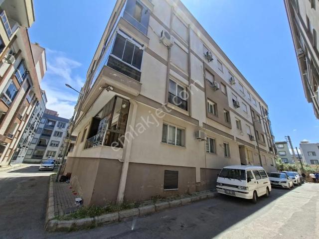 Gaziemir, İzmir içerisinde satılık mülk