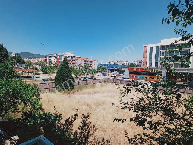 Gaziemir, İzmir içerisinde kiralık mülk
