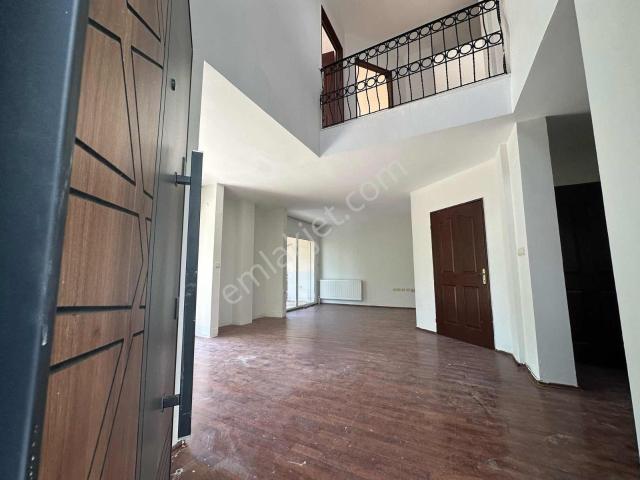 Gaziemir, İzmir içerisinde kiralık Villa