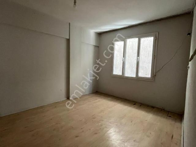 Gaziemir, İzmir içerisinde kiralık mülk