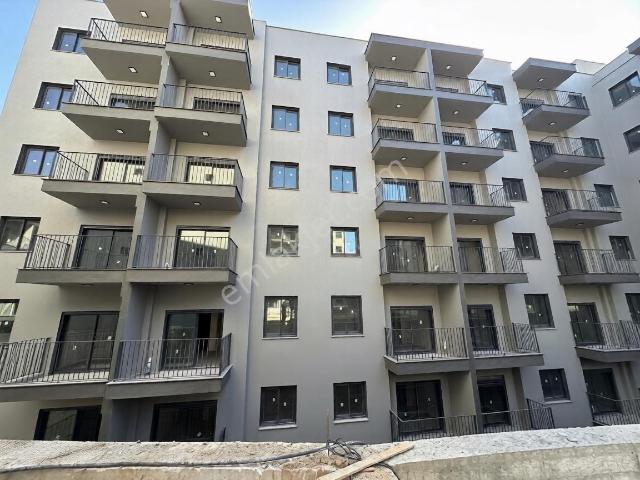 Gaziemir, İzmir içerisinde satılık mülk