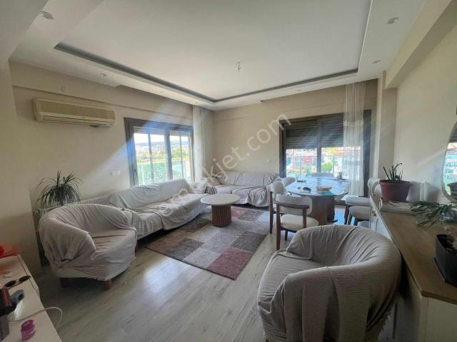 Gaziemir, İzmir içerisinde satılık mülk