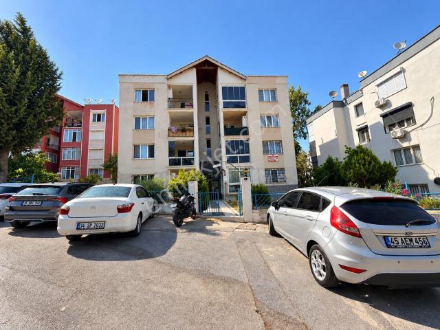 Zafer Mahallesi, Gaziemir içerisinde satılık mülk