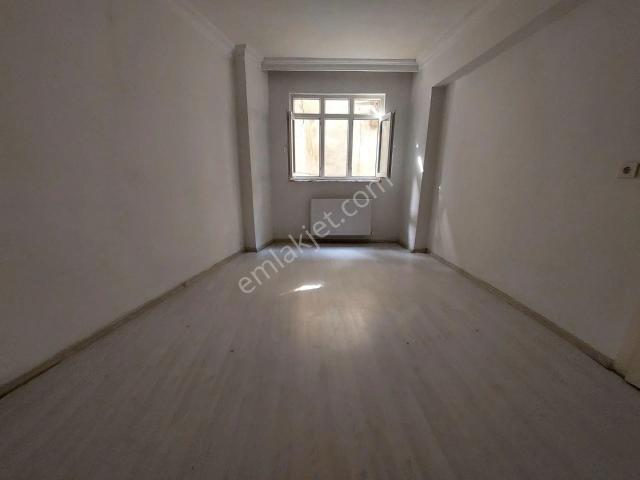 Yeni Mahalle Mahallesi, Gaziosmanpaşa içerisinde kiralık mülk