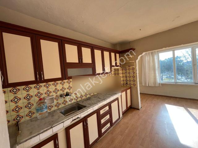 Bergama, İzmir içerisinde kiralık mülk