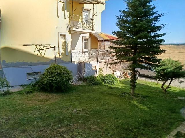 İhsaniye içerisinde satılık Villa