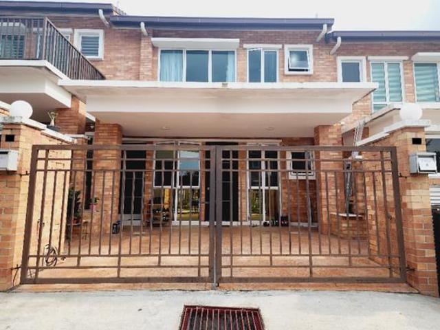 Townhouse for sale in Cheras