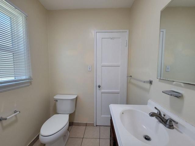 Apartment for rent in Burbank, California