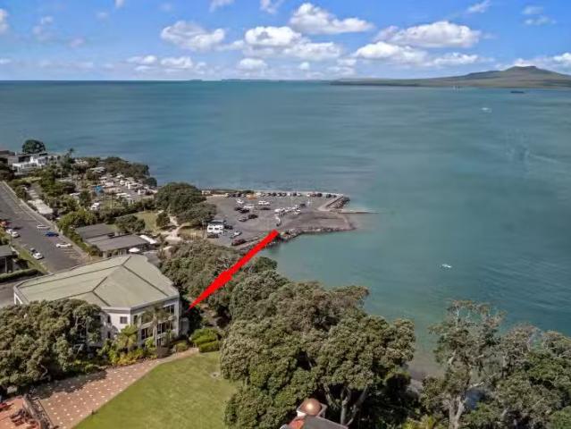 House for sale in Wairau Valley