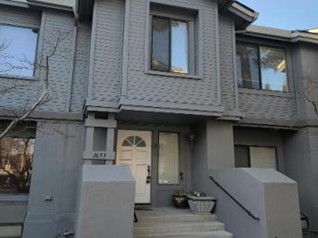 Condo for sale in Walnut Creek, California