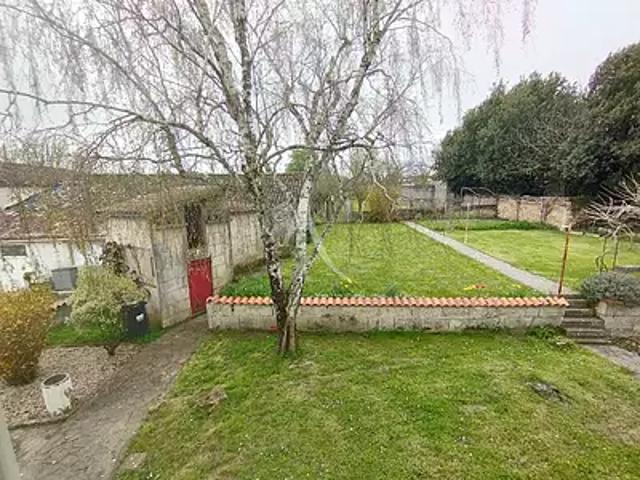 Maison vente à Saintes, Nouvelle-Aquitaine