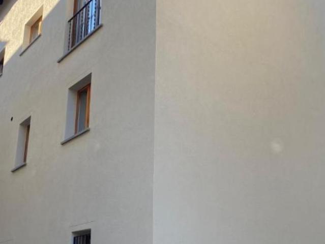 Haus kaufen in Losone, Tessin