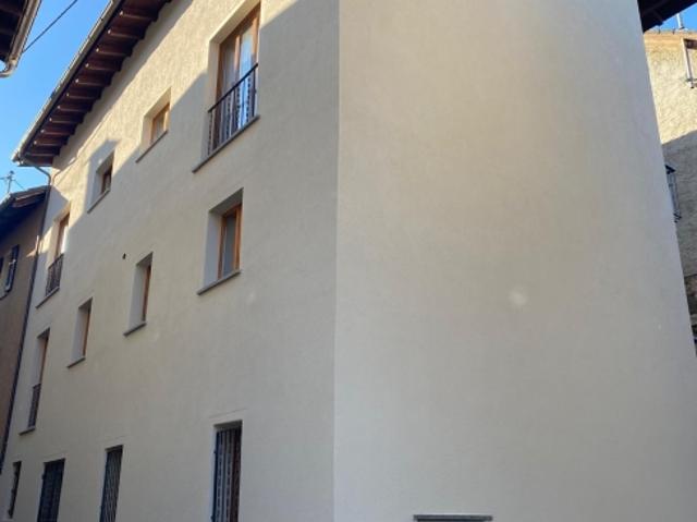 Einfamilienhaus kaufen in Losone, Tessin