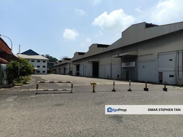 Warehouse for sale in Pahang