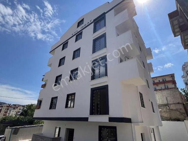 Gebze, Kocaeli içerisinde satılık mülk