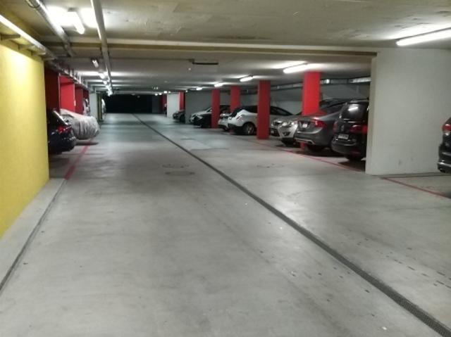 Garage mieten in Stallikon, Zürich