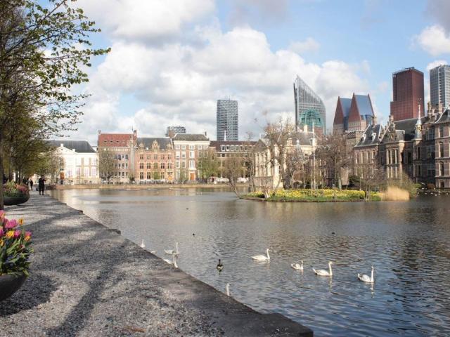 Appartement te huur in Den Haag, Stationsbuurt