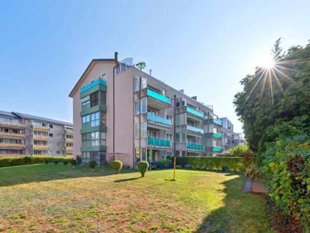 Wohnung kaufen in Neuenhof, Bezirk Baden