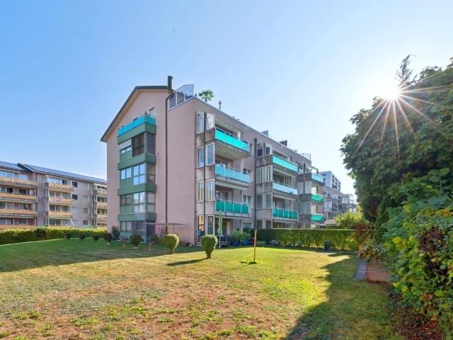 Wohnung kaufen in Neuenhof, Bezirk Baden