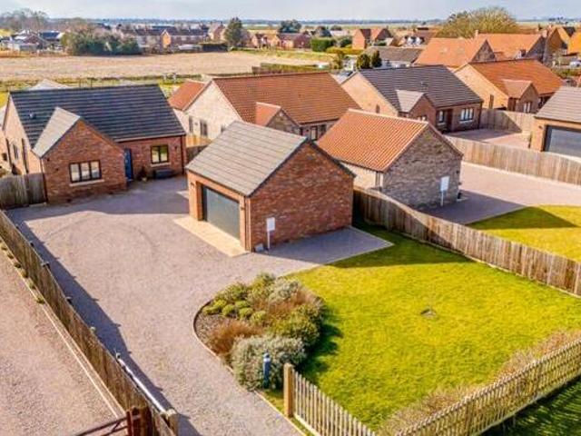 House for sale in Gosberton Clough, Lincolnshire