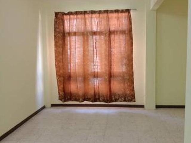 Apartment for sale in Barat Daya, George Town