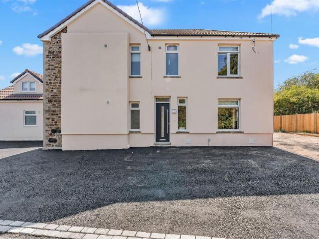 House for rent in Kingswood