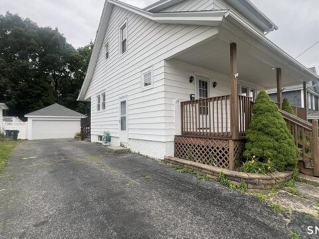 House for sale in Laurel Hill, Norwich