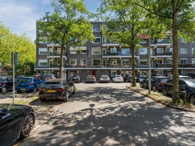 Appartement te huur in Zuid, Amsterdam