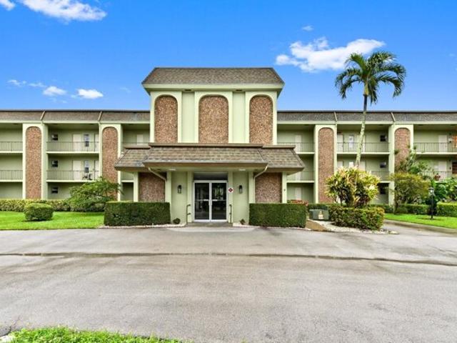 Condo for sale in Lake Worth