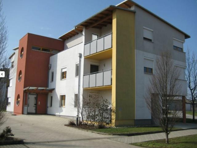 Etagenwohnung mieten in Tadten