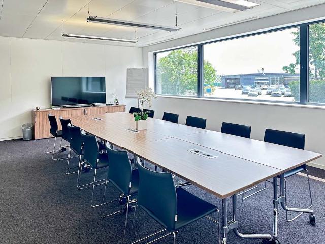 Büro mieten in Eysins, Waadt