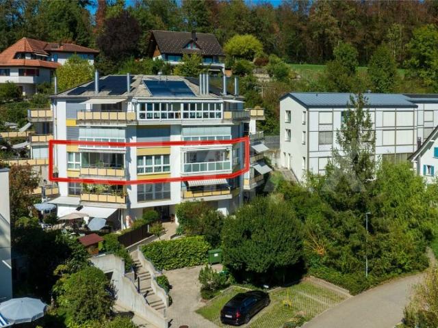 Wohnung kaufen in Bubikon, Zürich