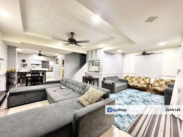 Shop for rent in Bukit Ledang, Johor