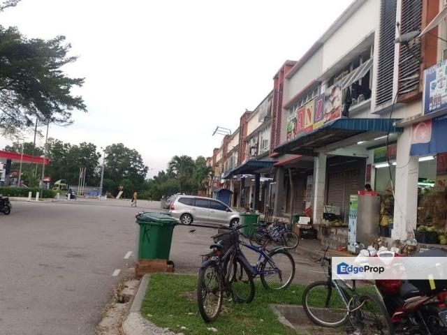 Shop for sale in Bukit Ledang, Johor