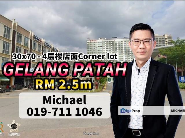 Shop for sale in Johor