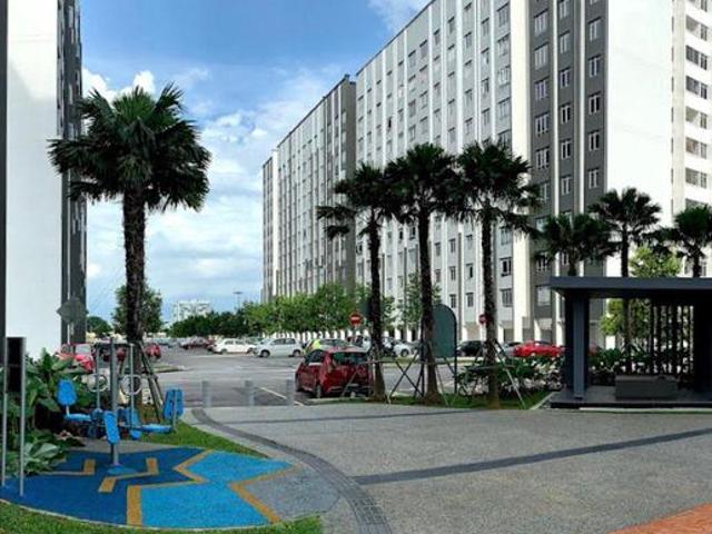 Apartment for sale in Gelang Patah, Iskandar Puteri
