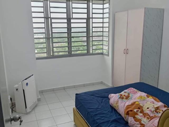 Room for rent in Country Heights Damansara, Kuala Lumpur