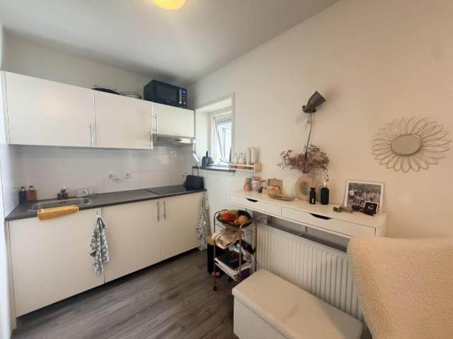 Studio te huur in Voorhof, Delft