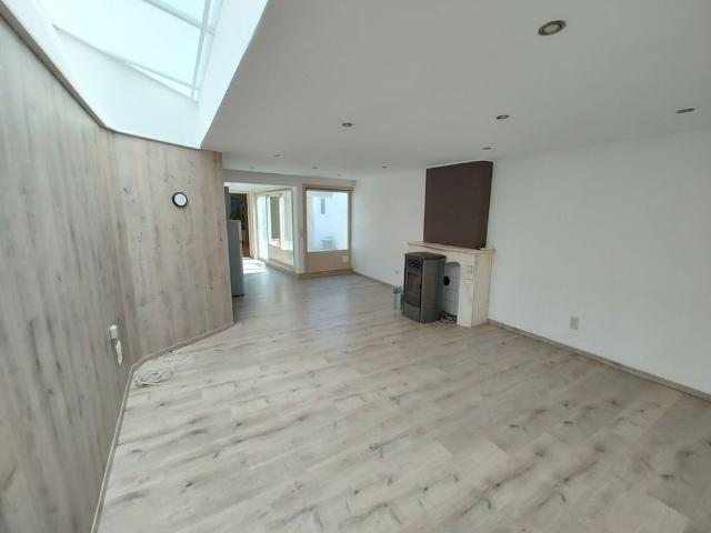 Maison location à Denderleeuw, Oost-Vlaanderen