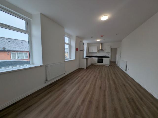 Apartment for rent in Ystrad, Ton Pentre