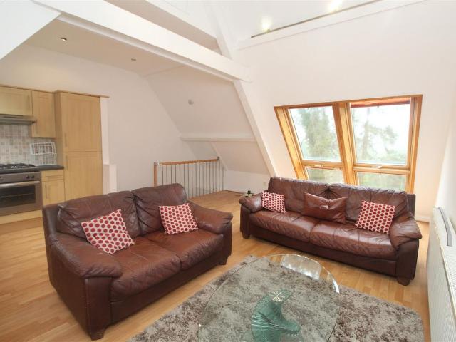 Apartment for rent in Abertridwr, Wales