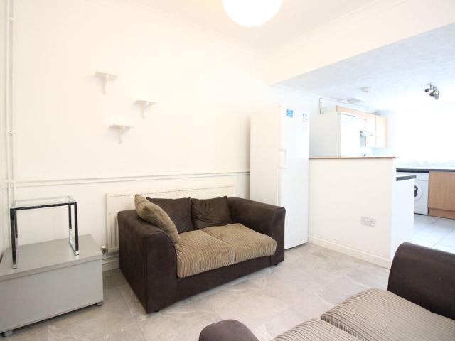 House for rent in Maindy, Cardiff