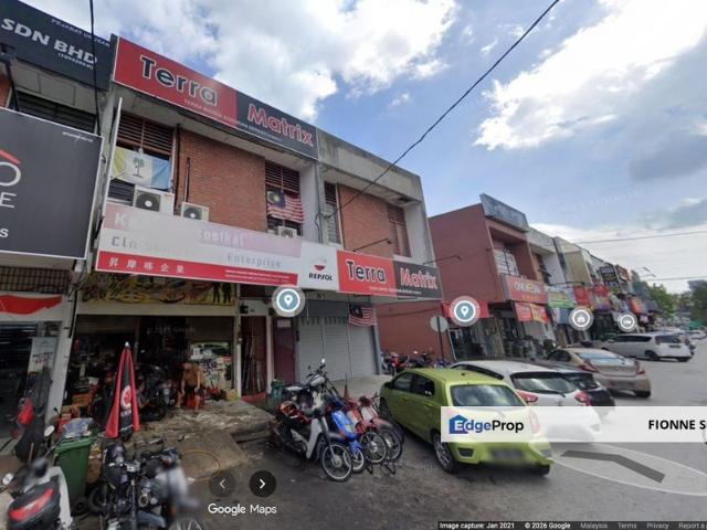 Shop for rent in Mukim 13, Georgetown