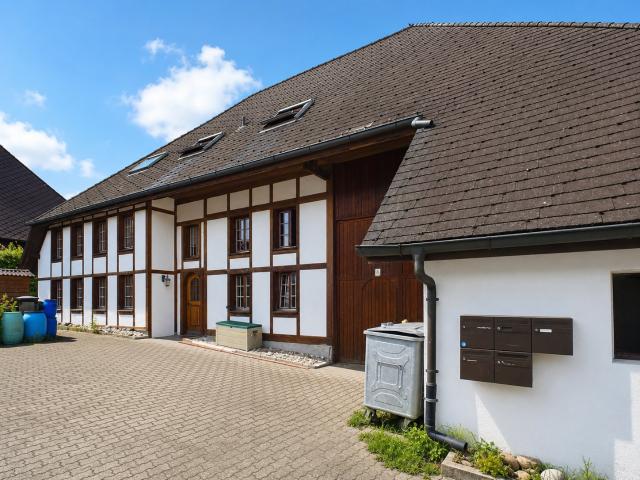 Mehrfamilienhaus kaufen in Wynau, Bern