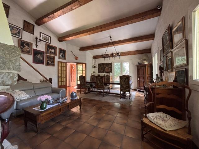 Villa vente à Marseille, Gémenos