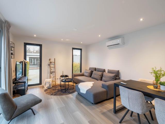 Appartement te huur in Menaam, Waadhoeke