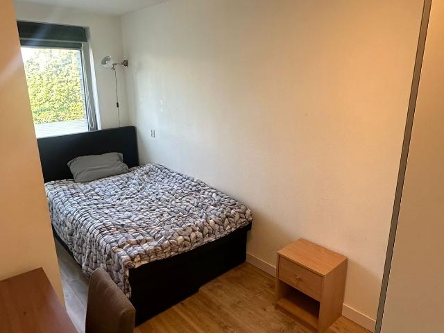 Studio te huur in Sloten, Amsterdam