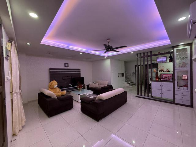 Terraced House for rent in Wellesley, Penang