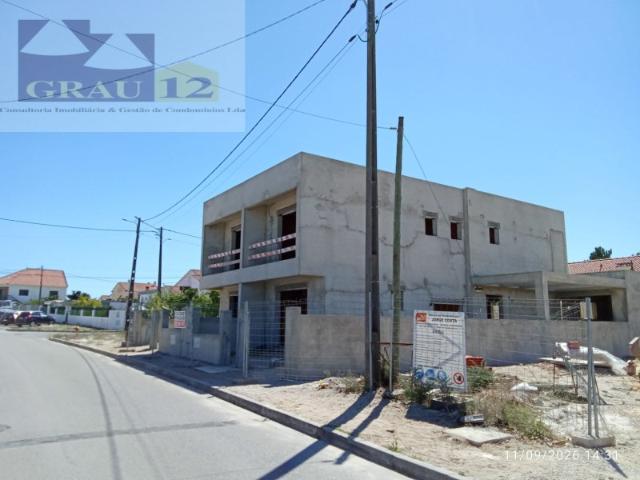 Casa venda em Fernão Ferro, Seixal