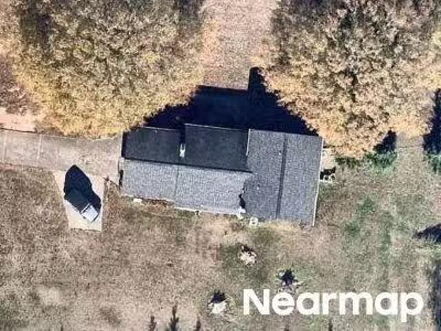 House for sale in Forest City